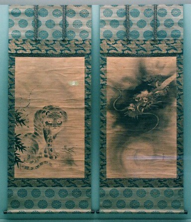 龍の謂れとかたち 狩野常信の竜虎図掛け軸（東京国立博物館）