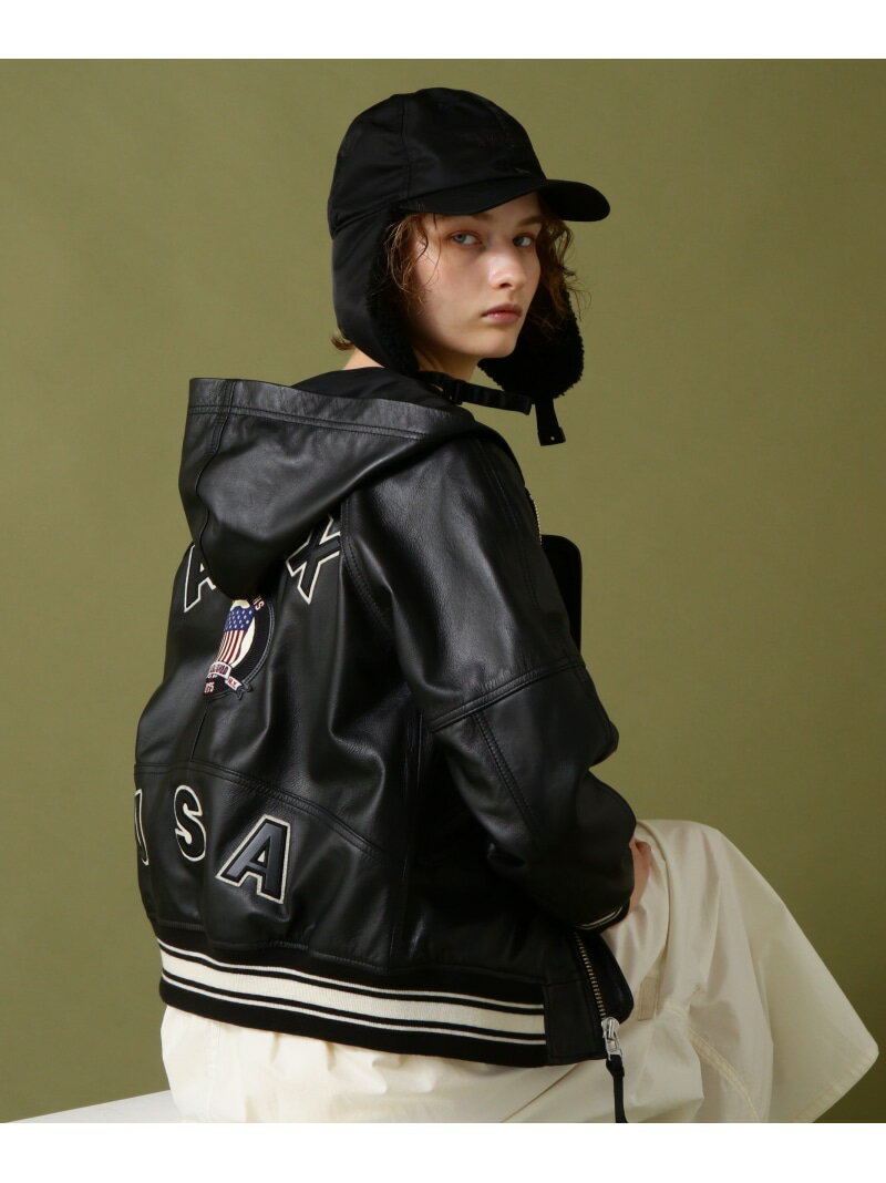 新品同様！avirex レザーライダース ジャケットフード収納可 S