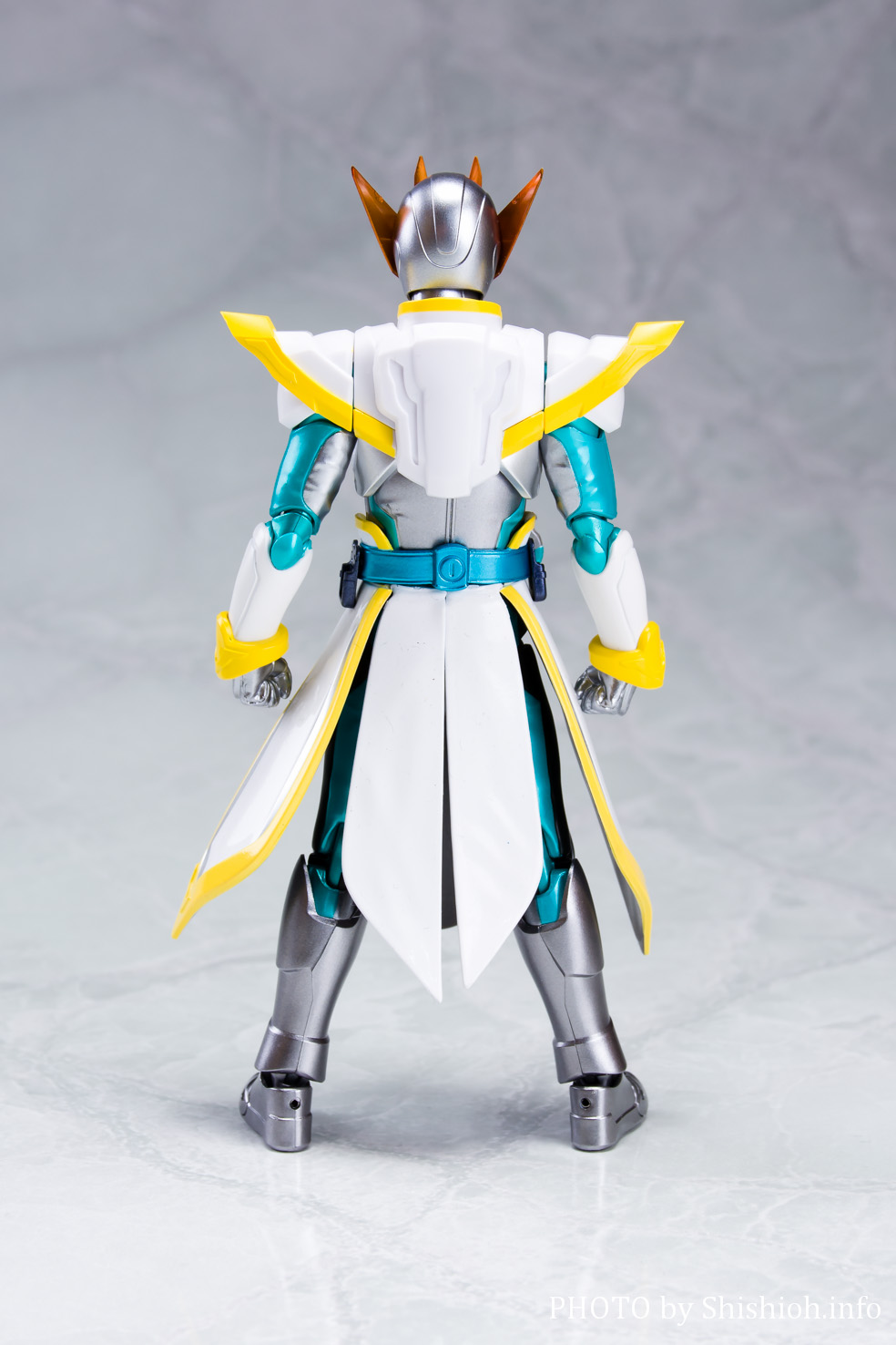 レビュー】S.H.Figuarts 仮面ライダーライブ バットゲノム／ジャッカル