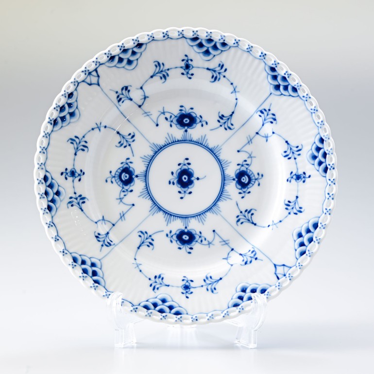 ロイヤルコペンハーゲン ブルーフルーテッド フルレース 6インチ