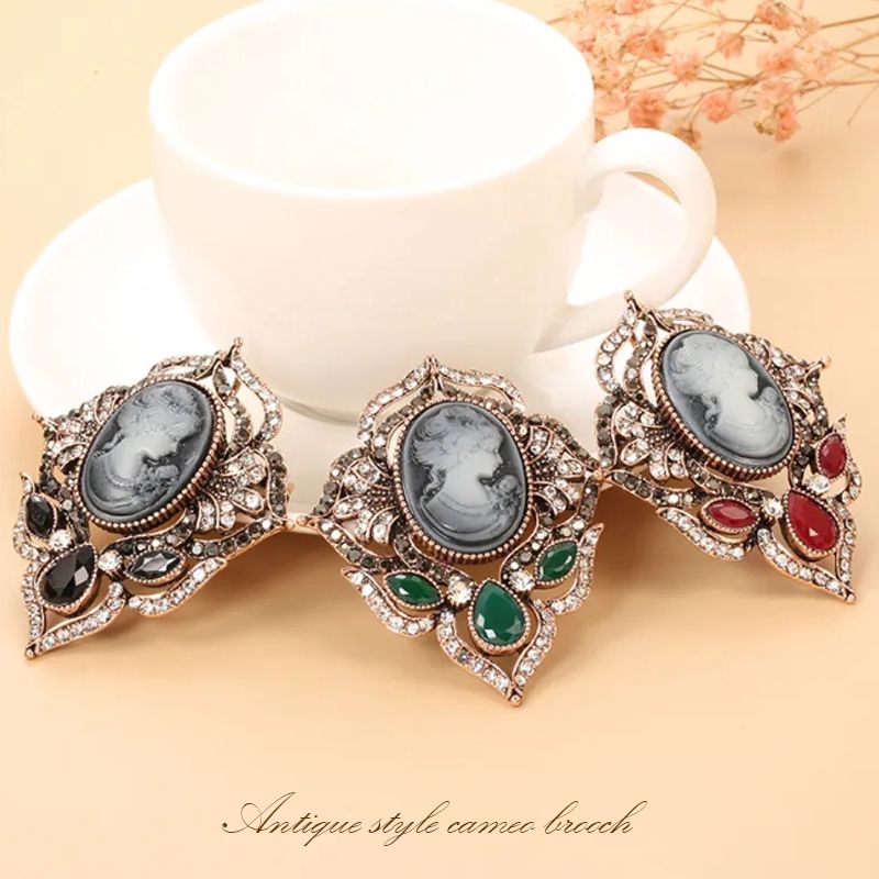 楽天市場】アンティーク調カメオブローチ ブローチ エレガント