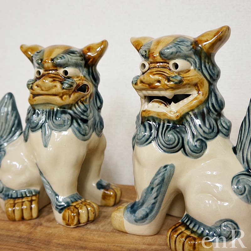 楽天市場】シーサー 置物 おきもの 大立 高さ20cm ゴス | 琉球焼 朝日