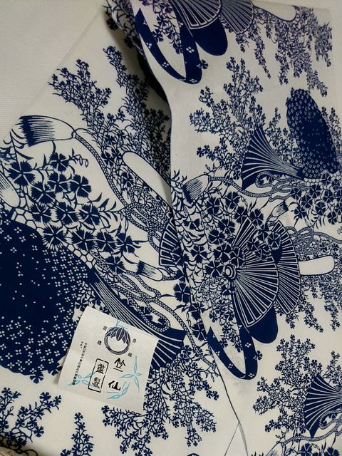 楽天市場】竺仙鑑製浴衣地 長板本染中形 綿縮生地 撫子御所車 白地に藍