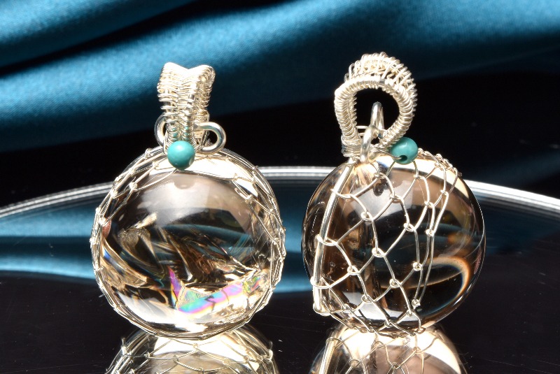 楽天市場】虹入り茶水晶 レインボースモーキークォーツ 20mm 丸玉