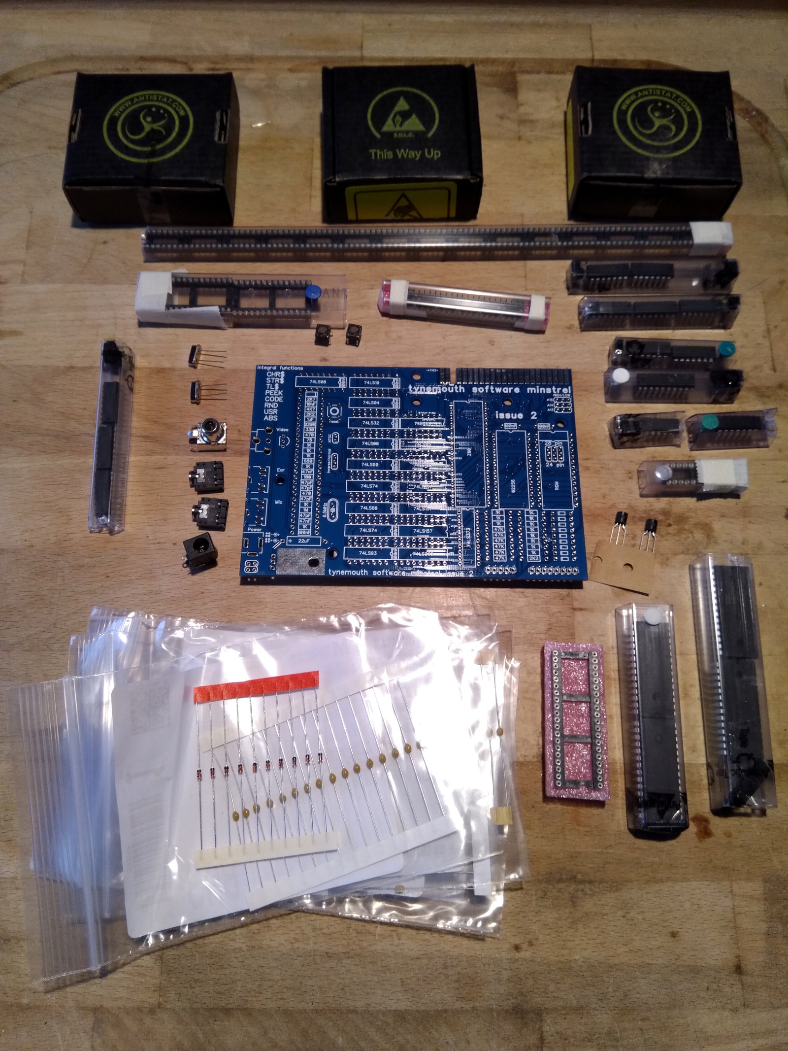 sinclair-zx80-klon [Vintage Computing Festival Berlin 2020]