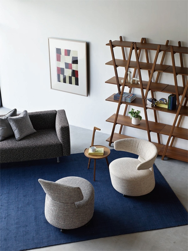 AKI-BIKI-CANTA（アキ ビキ カンタ ラウンジチェア） Cassina