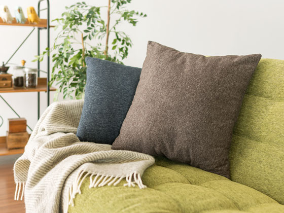 ふかふかクッション MOMO(モモ) 45x45cm 正方形タイプ | 家具