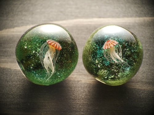 神秘的！彩元堂のトンボ玉が信じられないほど生物の再現度高い