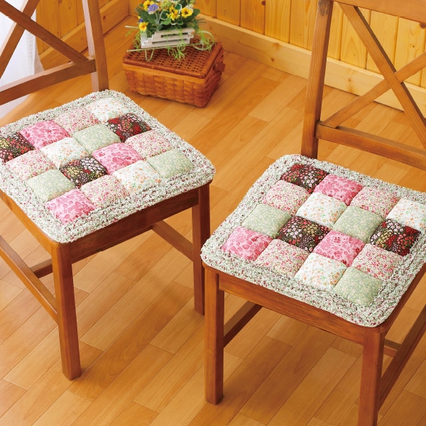 ぽこぽこパッチワーククッション(1人掛け用（2枚組） ピンク): 家具