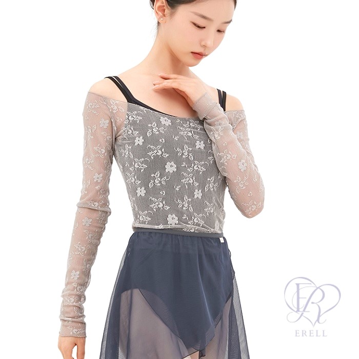 バレエ用品のERELL（エレル）EVENING レースロングスリーブトップス