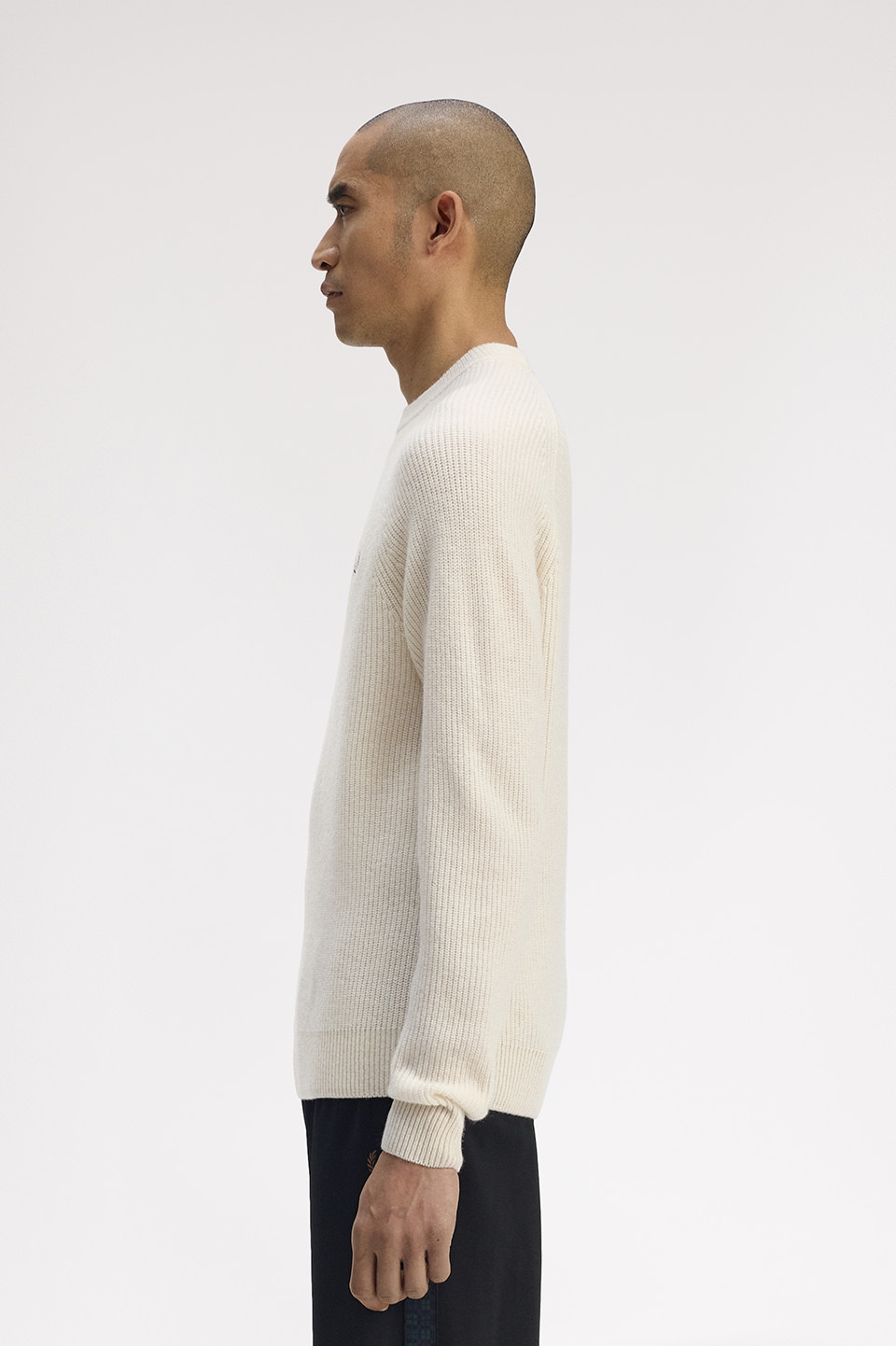 Lambswool Raglan Jumper(S 560：ECRU): | FRED PERRY JAPAN