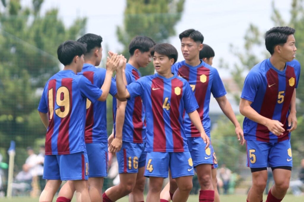 サッカー部】 - 興國高等学校｜大阪市天王寺区 NEWS｜ 興國高等学校へ