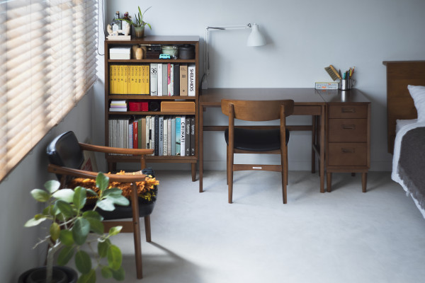カリモク60で揃える新生活 ～お子様から大人まで使えるデスク