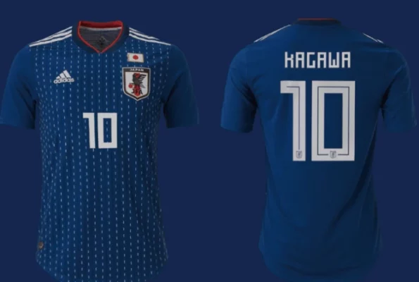 オーセンティックとレプリカ、日本代表ユニフォームを比較 - J League Shop