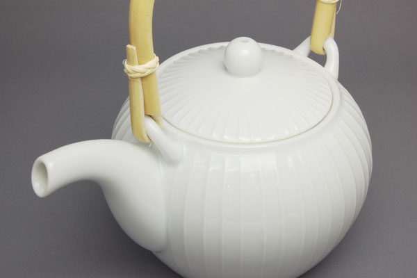 白山陶器 白磁立筋 土瓶｜和食器の通販 monsen