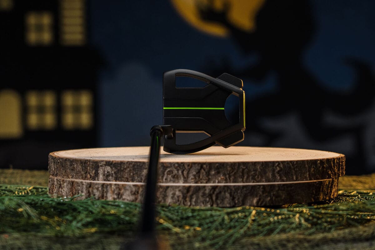 テーラーメイド「Midnight Howl」パター登場｜ハロウィン仕様の特別