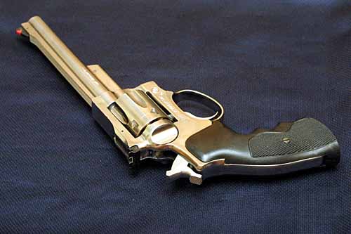GUN