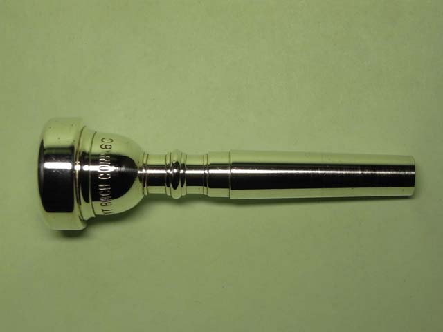 旧刻印 Vincent Bach Corp. 6C トランペットマウスピース バック