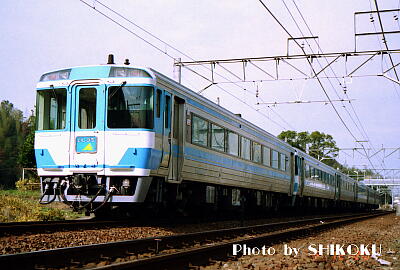 JR九州 キハ185系 九州横断特急 初期塗装(2両) SHIKOKU'S World キハ185