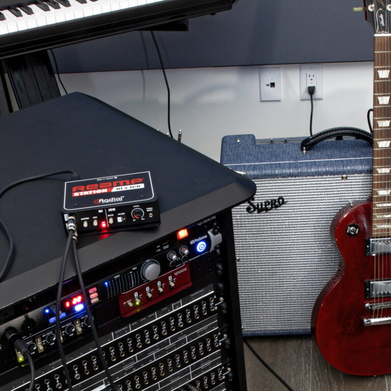 Radial Engineering Reamp® Station - Studio Reamper & Active Direct Box