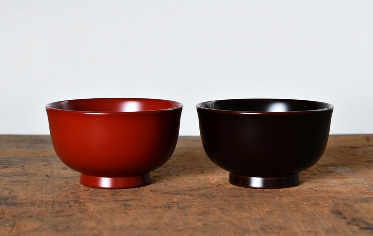 岩舘隆（浄法寺）端反椀 朱（4.2寸） 作家｜和食器 通販 暮らしの