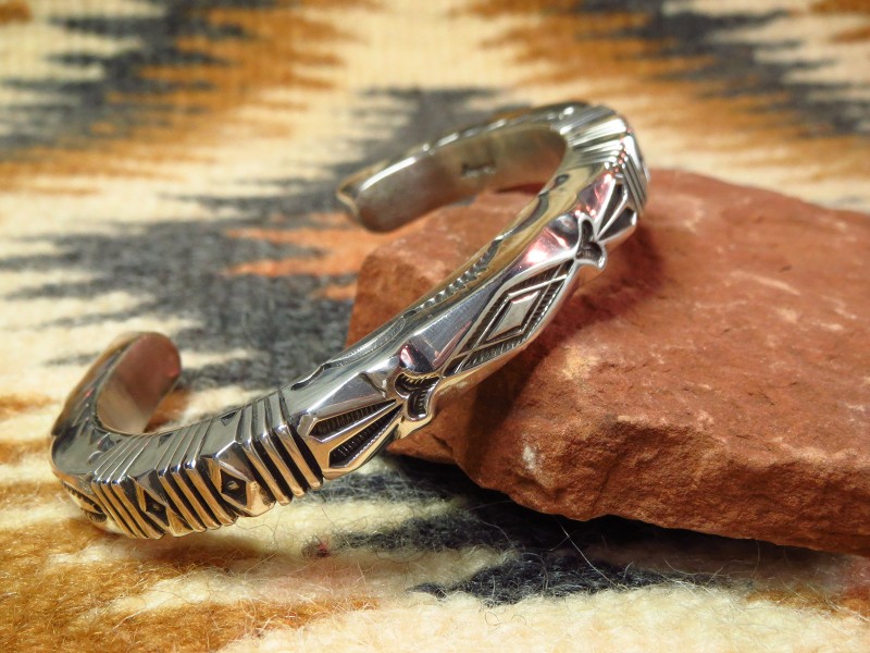 INDIAN JEWELRY LEATHER ARTS&CRAFTS Tah'bah TRADERS / 【Thomas