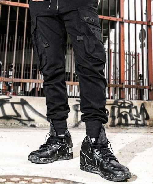 DIVINER（ディバイナー） パンツ 「OWN ROOTS」Black Cargo jogger