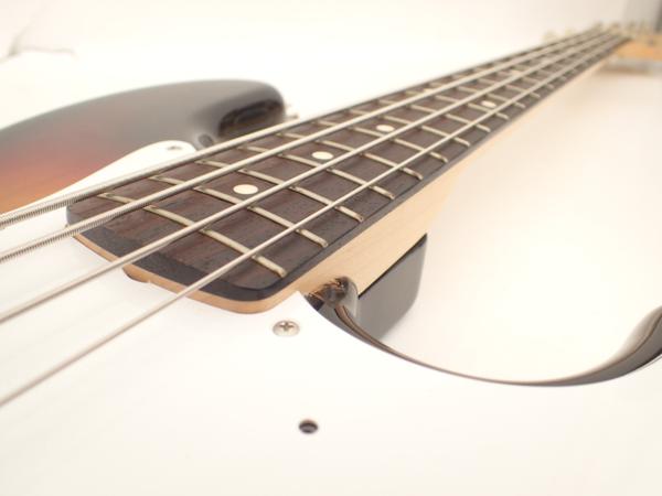 高額買取実施中!!】Fender Japan ジャズベース JB-STD 3TS T0シリアル