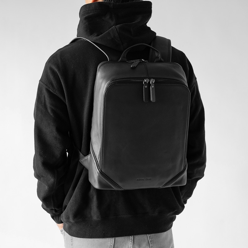 レザービジネスリュック バックパック 軽量レザー スクエア 四角い