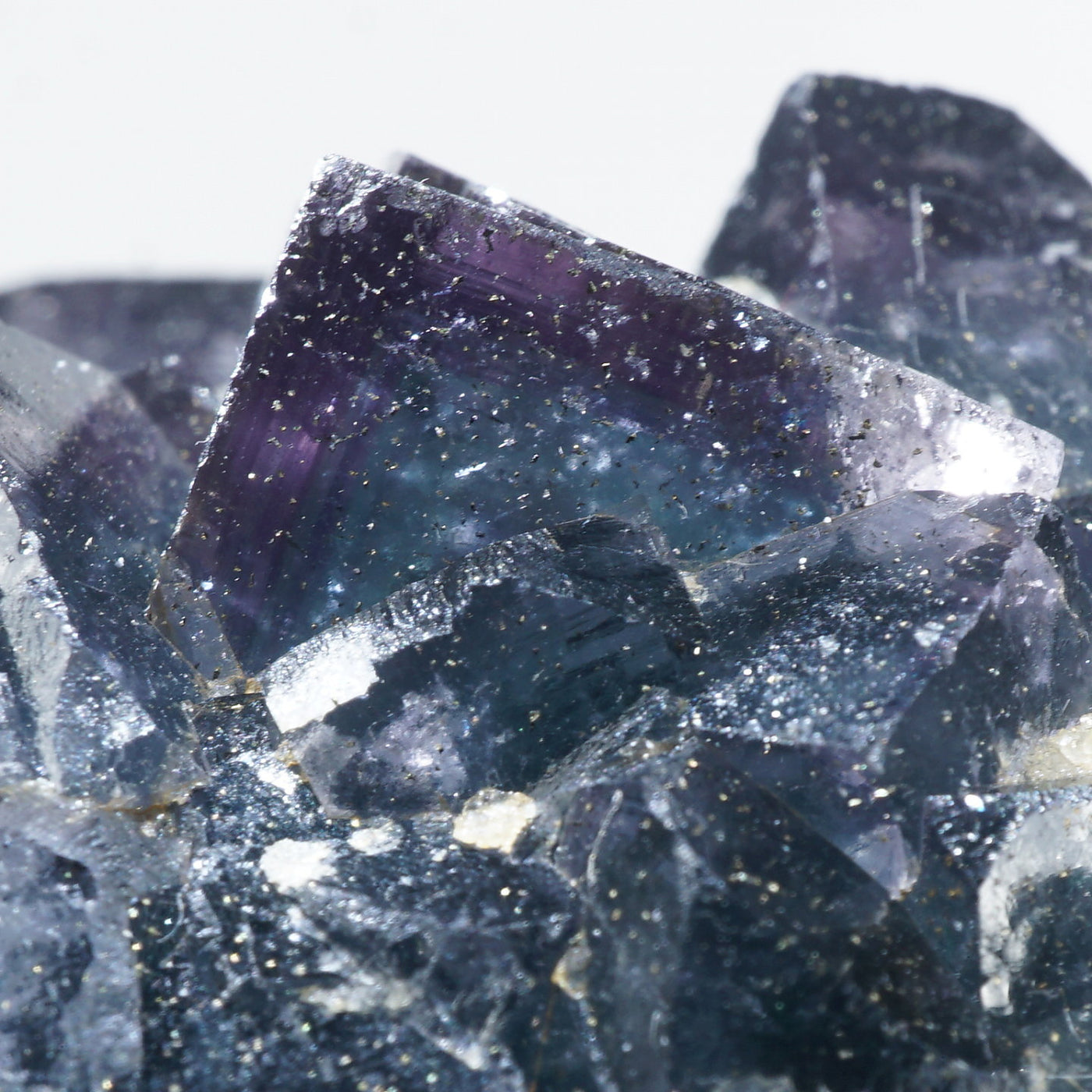 New Found》ナイジェリア Akwana産 フローライト・水晶 – 天然石