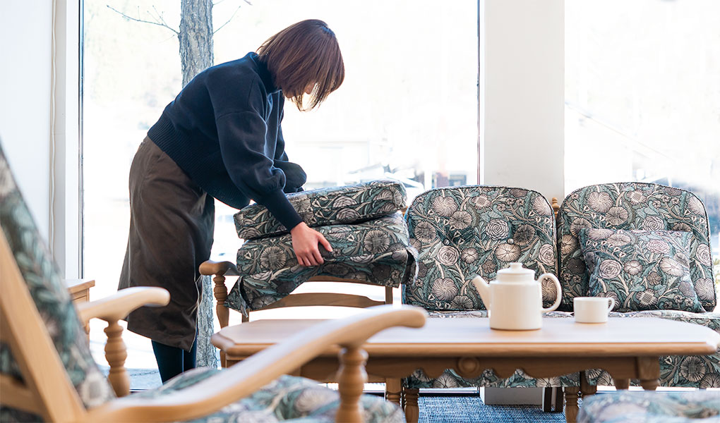 穂高 リビングチェア用クッション | 飛騨産業株式会社【公式】 | 飛騨