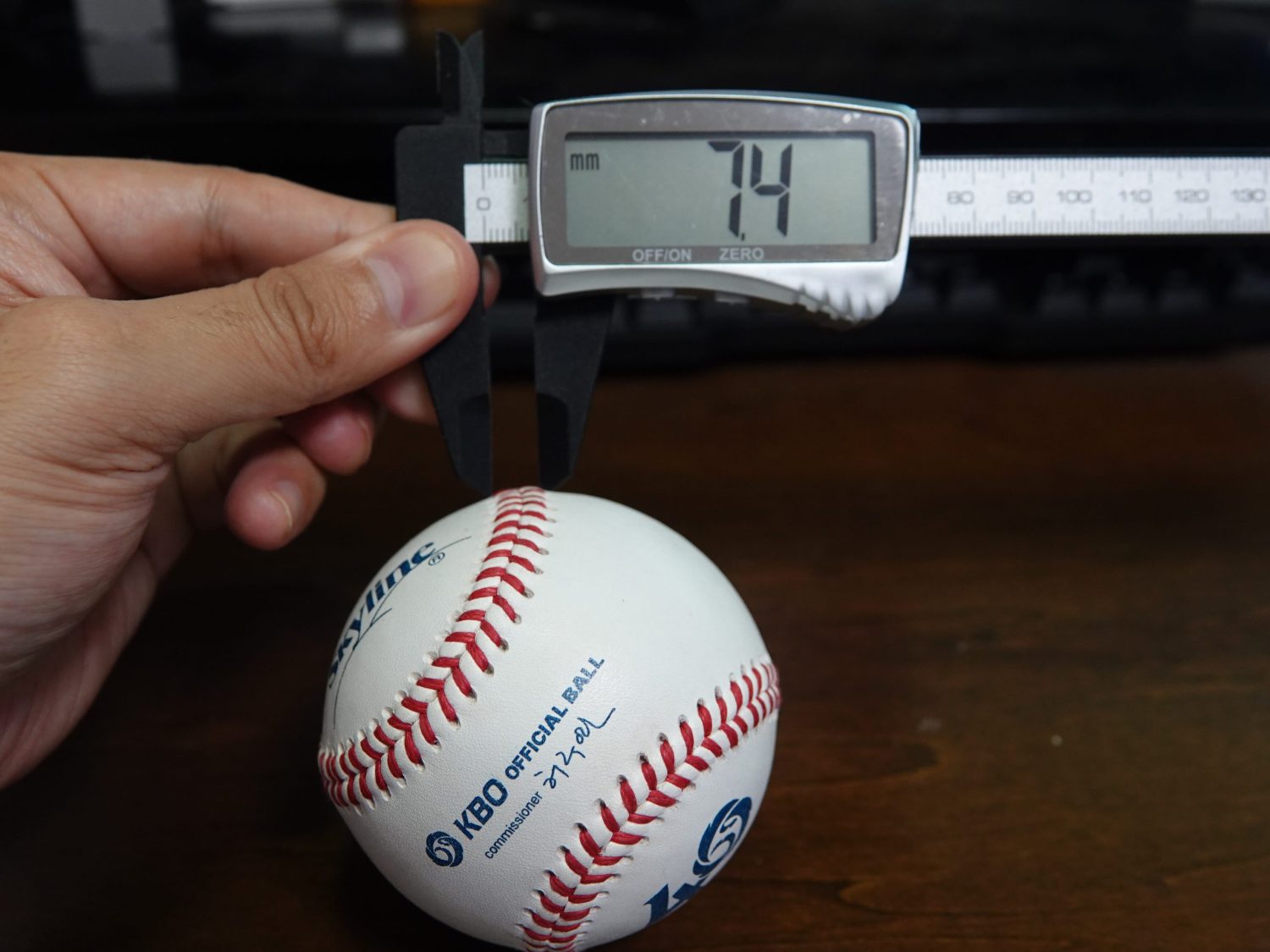 ボールの違いについて/NPB・MLB（WBC）・KBO・アマチュアで比較