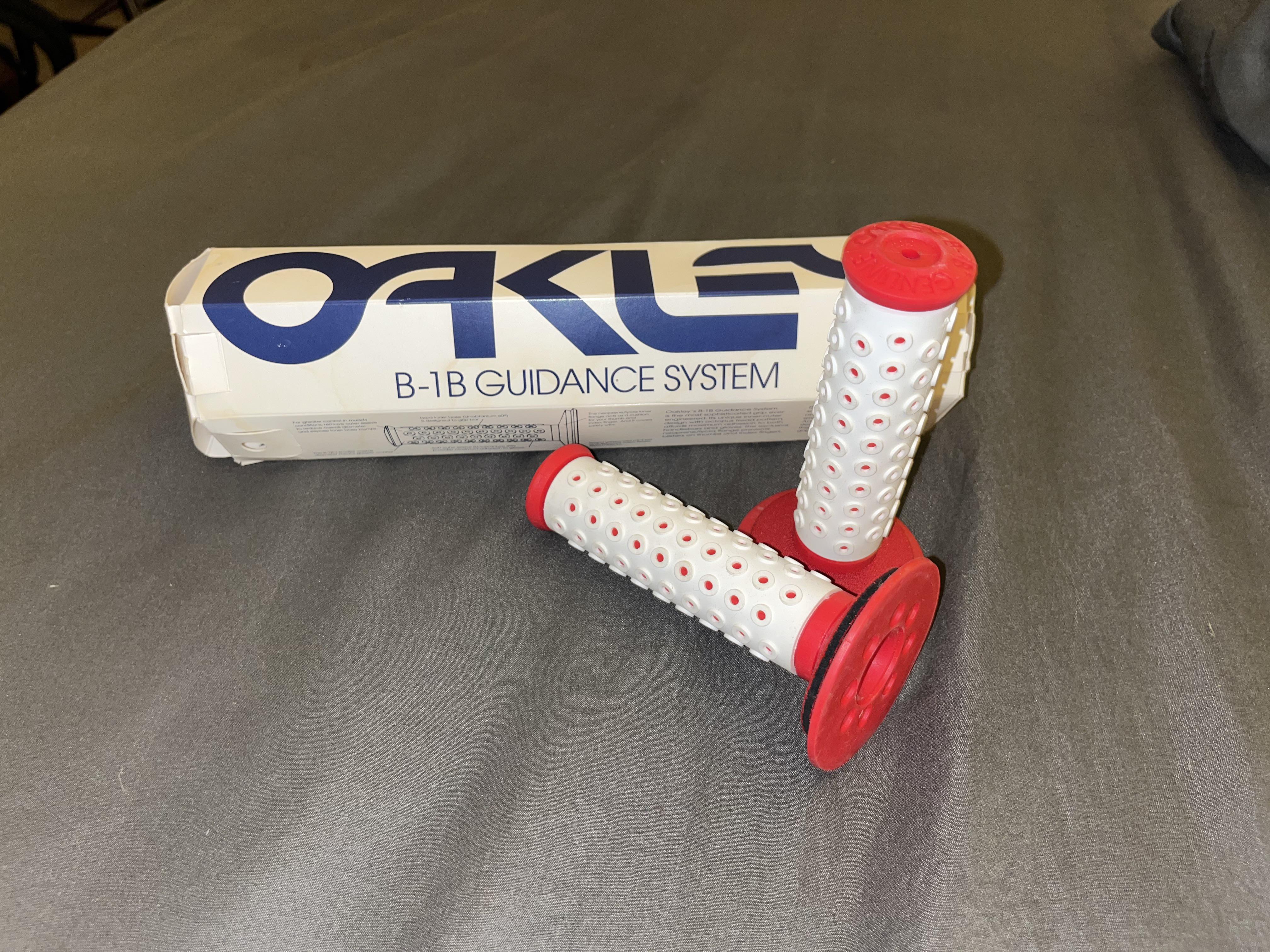 Rare Oakley Grips : r/bmx