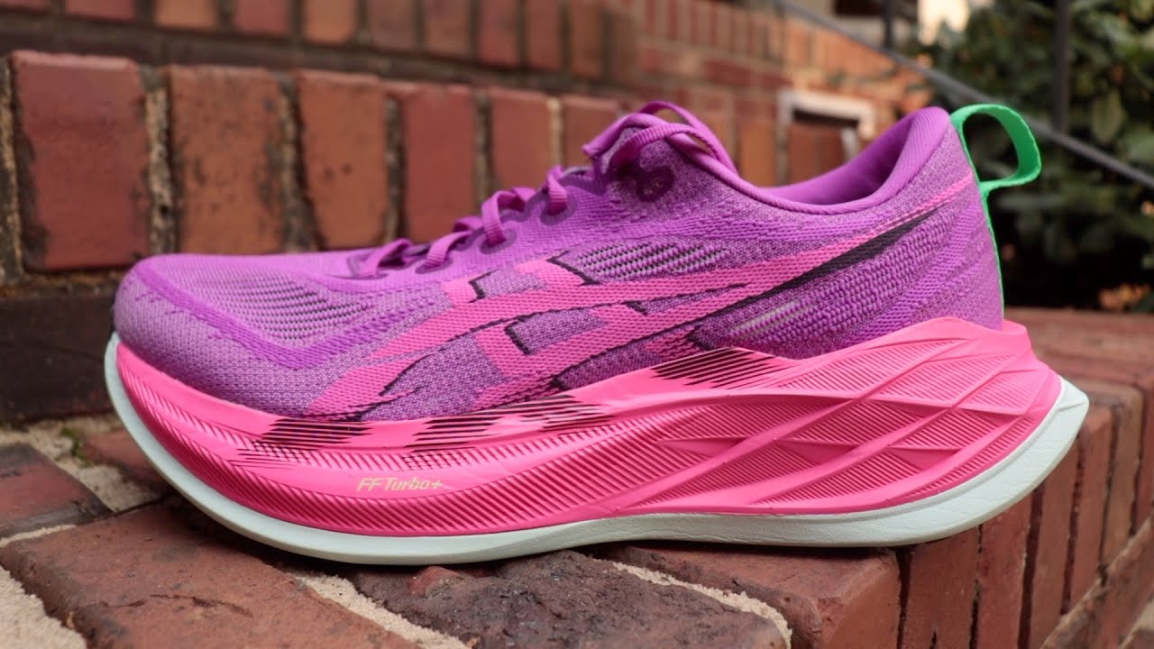 Asics Superblast 2 First Run Review - YouTube
