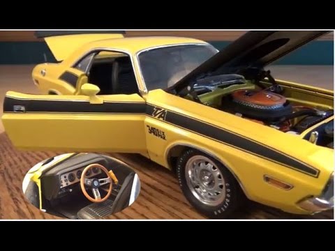 Review: 1/18 1970 Dodge Challenger T/A by HWY 61 - YouTube