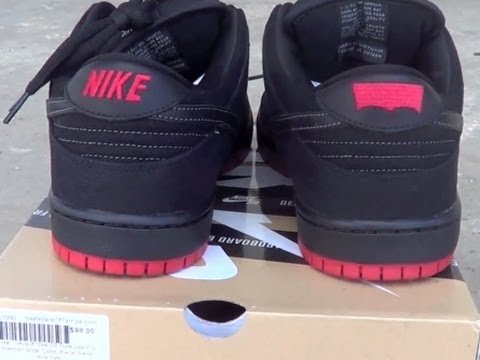 Levi's x Nike SB Black Denim Dunk Low Review - YouTube