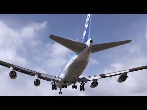 ANA All Nippon Airways Boeing 747-400D Take off & Landing