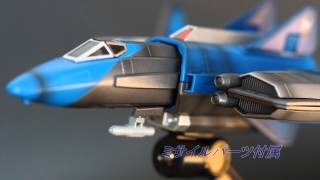 ウルトラマンガイア U.M.W XIGファイターエスエス レビュー - YouTube