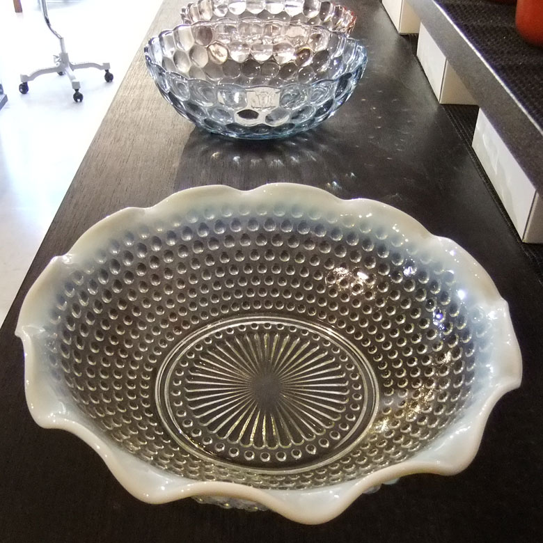 1940年代のヴィンテージ食器「ムーンストーンシリーズ」アンカーホッ