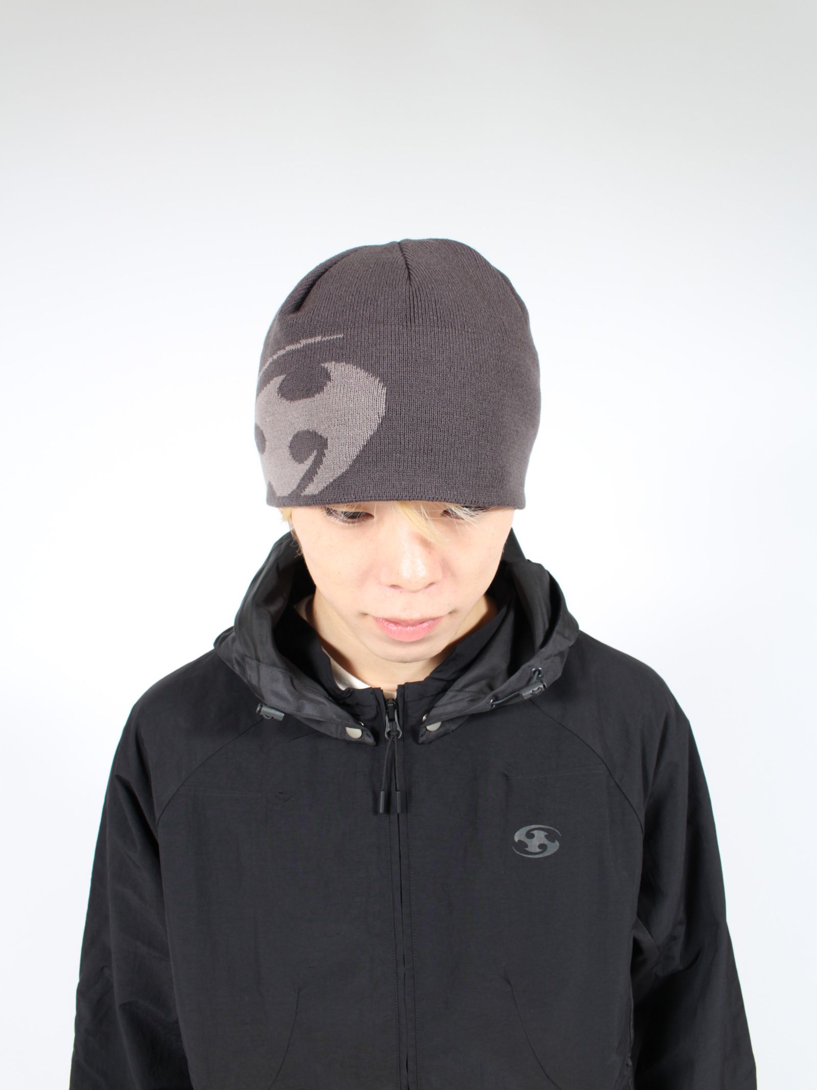 SAN SAN GEAR - 【24AW】ロゴ ビーニー / LOGO BEANIE / ブラック | STORY