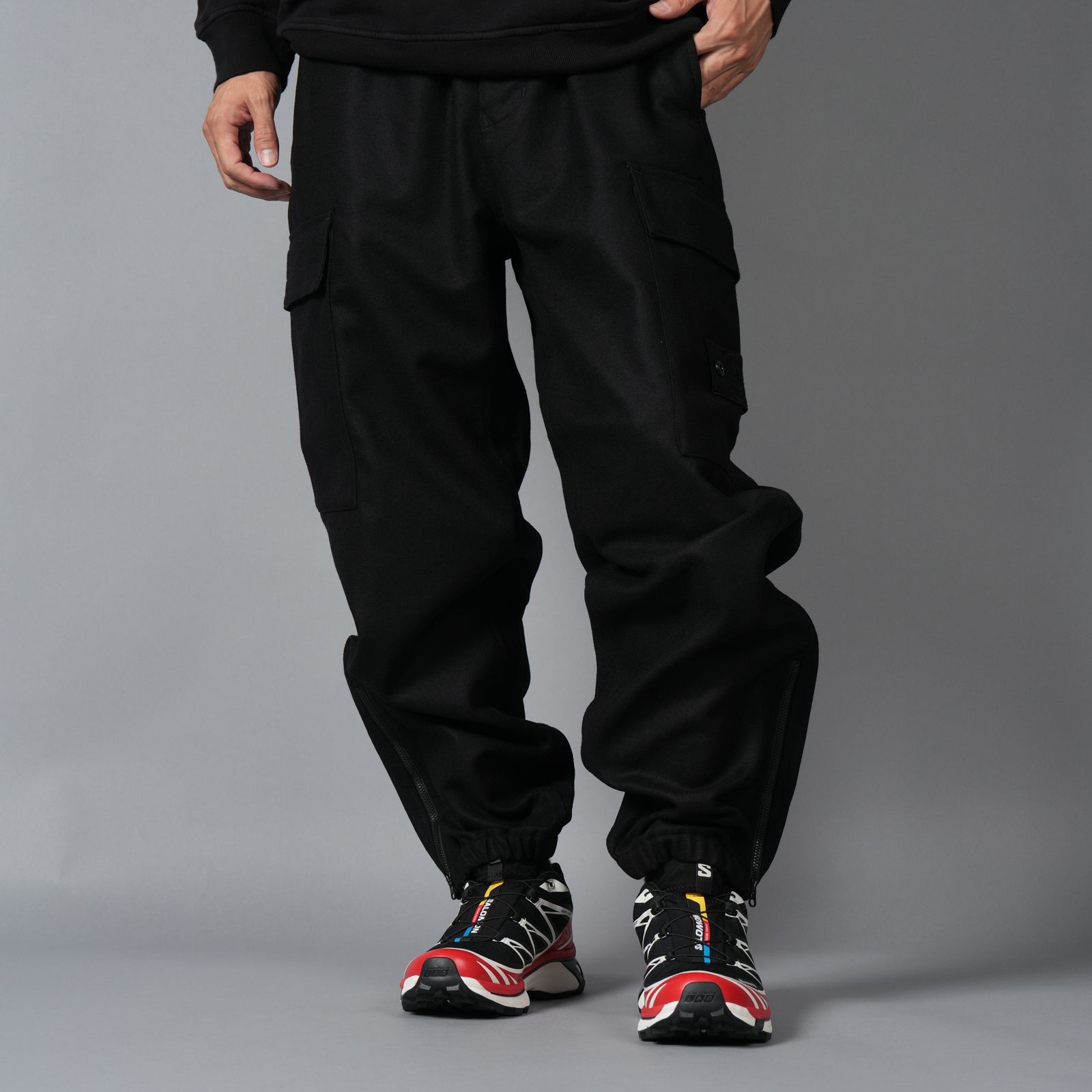 STONE ISLAND】ストーンアイランド定番人気「カーゴパンツ」の商品一覧