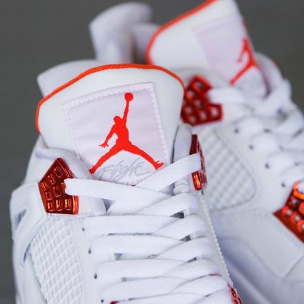 国内5月5日発売予定】ナイキ エアジョーダン 4 レトロ 