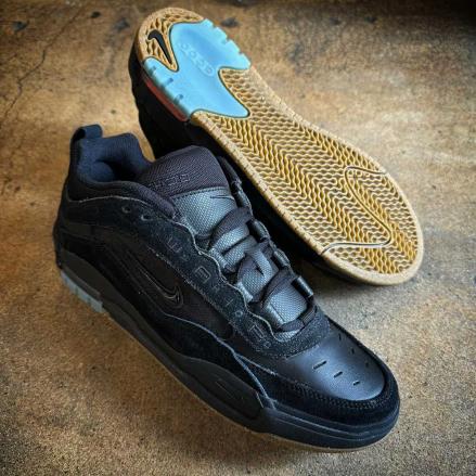 海外4月発売予定】 ナイキ エア マックス イショッド ブラック/ガム