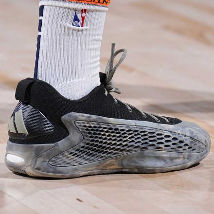 国内8月10日発売予定】 アディダス AE 1 ロー 