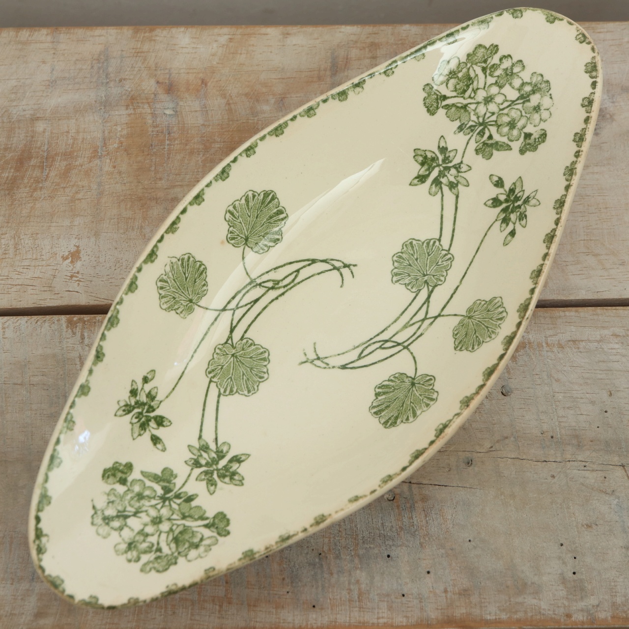 B サルグミンヌU&Cie 美しいフルーツと花のラヴィエ B サルグミンヌ