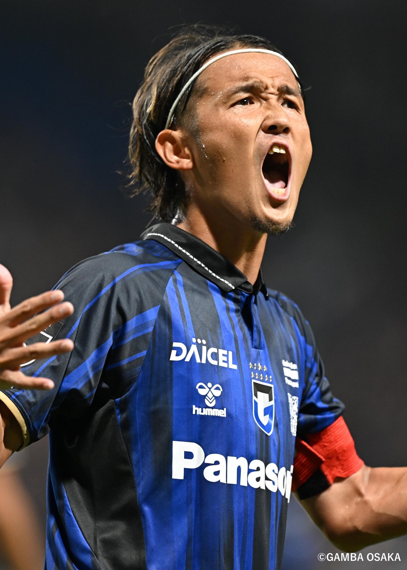 宇佐美貴史 日本代表 直筆サイン入りユニフォーム ガンバ大阪 HATTRICK