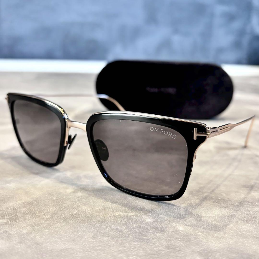 正規品】TOM FORDトムフォード TF831 01K (FT831) ブラック メガネ