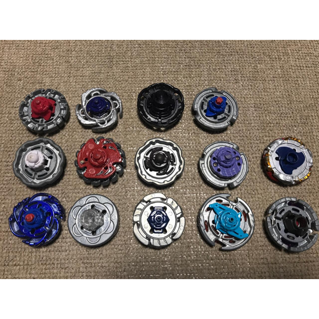 メタルファイトベイブレード まとめ売りの通販 by Y｜ラクマ