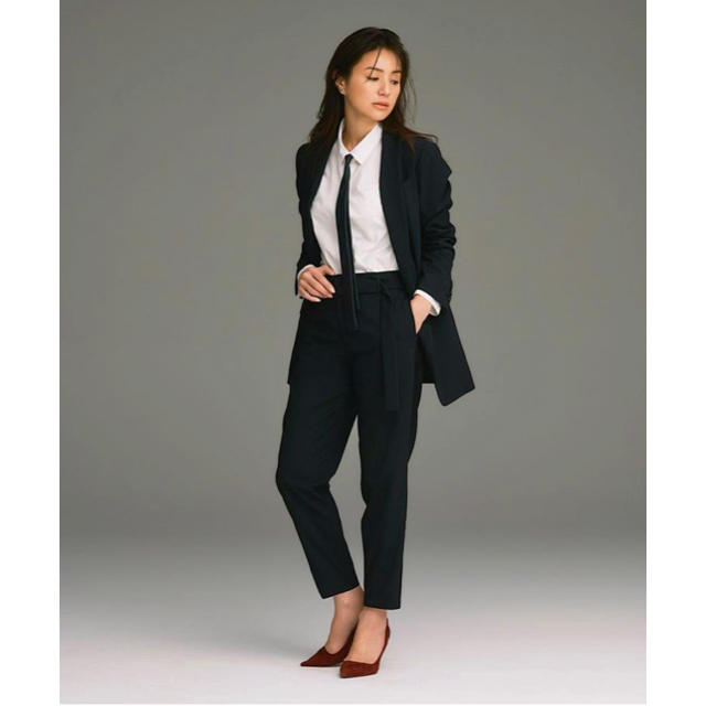 heratoヘルト井川遥ロワン loin. 側章パンツ