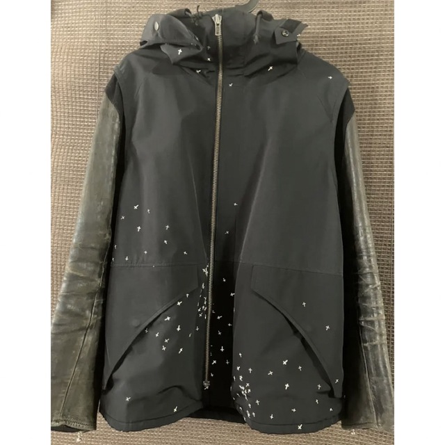 UNDERCOVER - UNDERCOVERISM 袖レザー クロス柄スノボジャケットの通販